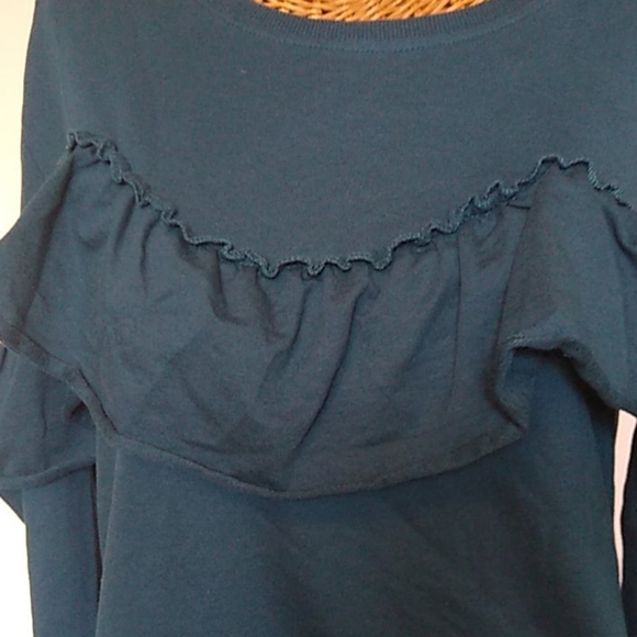 Ladies Long-sleeve Top with Ruffle - Picture 3 of 5